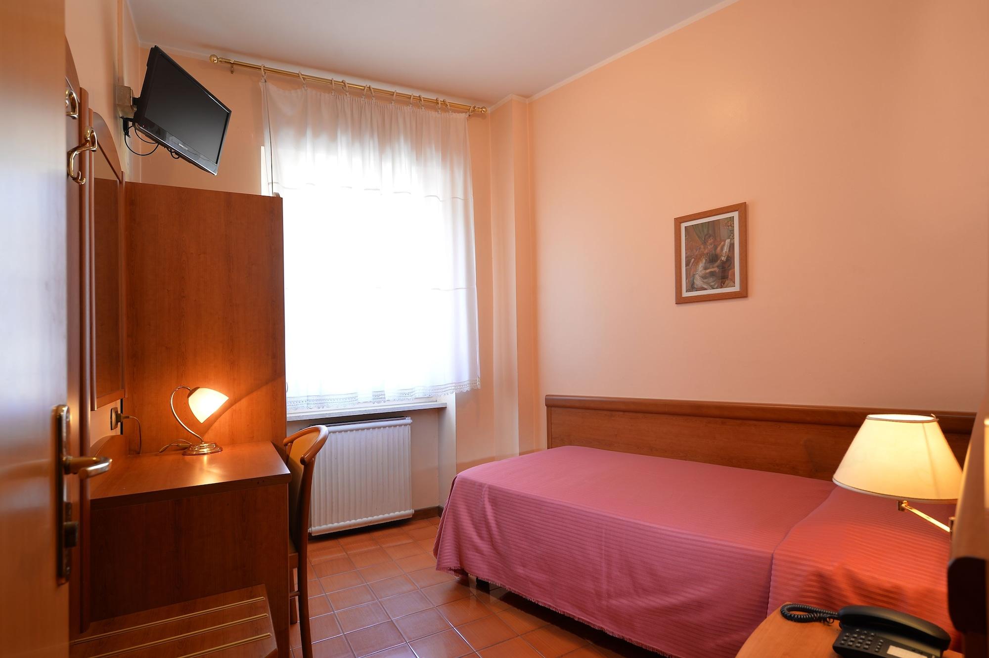 Hotel Siena Verona Esterno foto